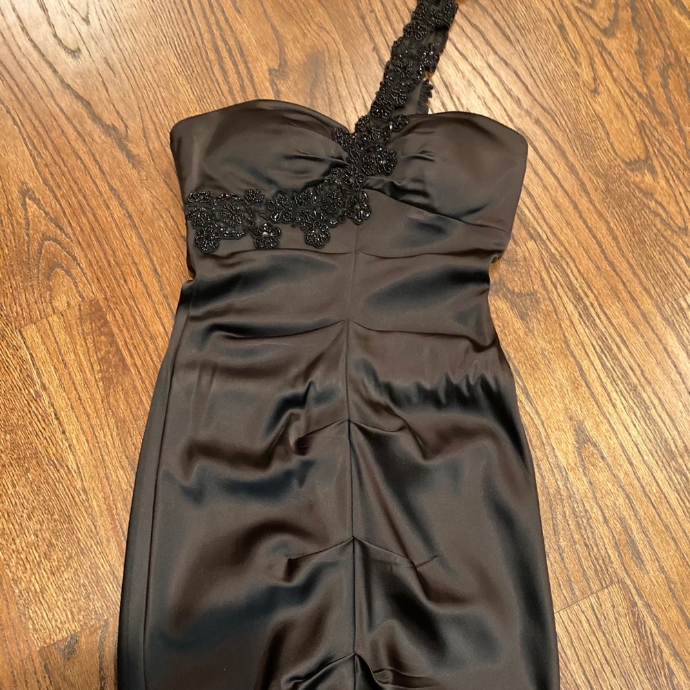 Black Petite Size 4 Formal Dress
